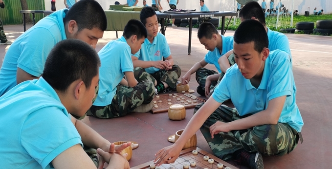 宇凰青少年潜能成长基地技能教育